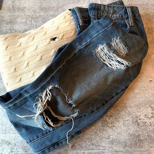 Garage jeans medium wash distressed button fly jeans medium rise size 00